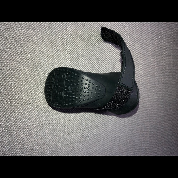 DOGS FLEXIBLE SILICONE ALL-SEASON BOOTS BLACK - Picture 4 of 13